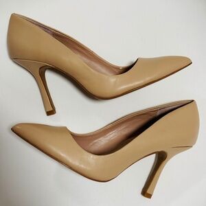 Charles David Beige Pointed-Toe Leather Heels